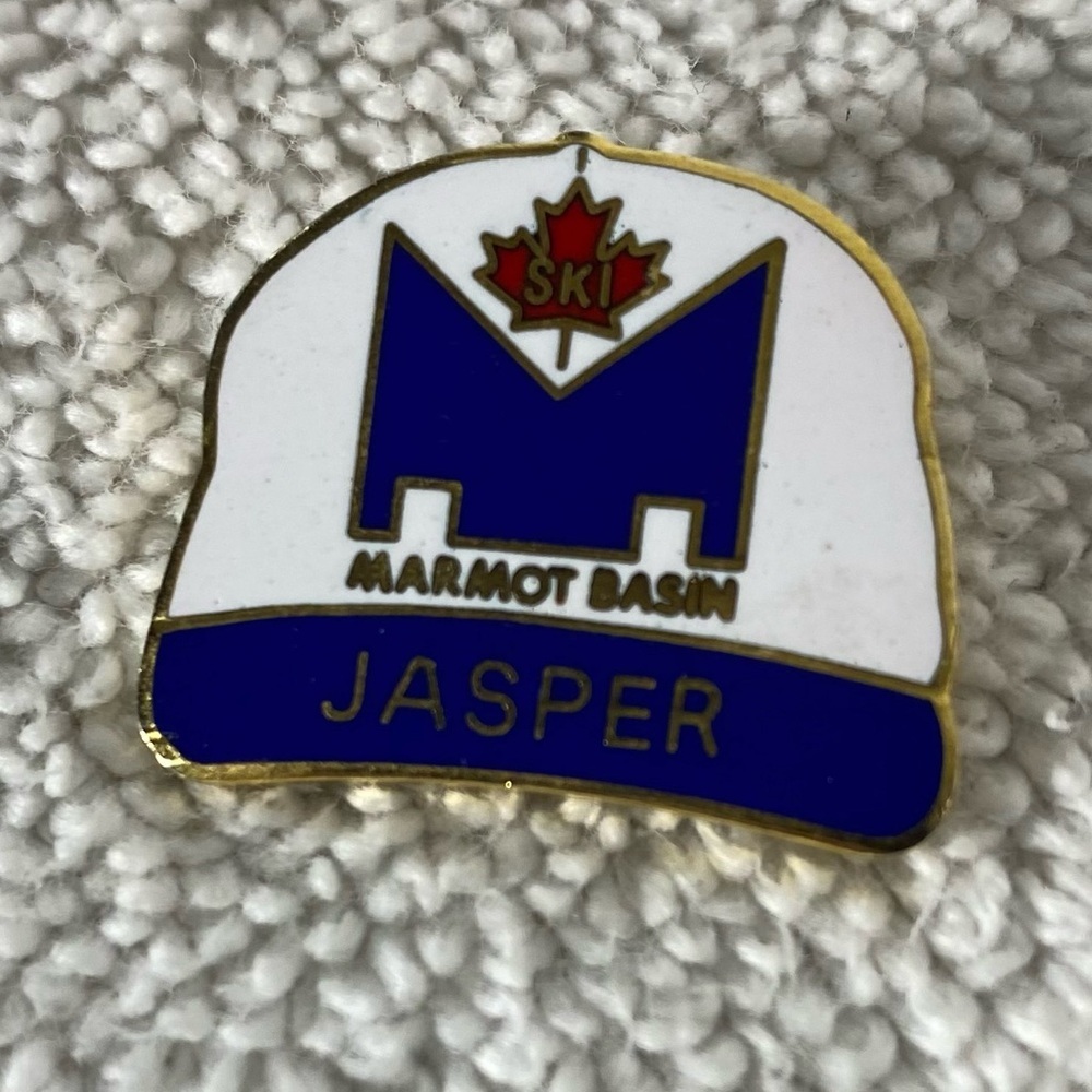 5/$35 Vintage Marmot Basin Jasper Blue White Enamel Souvenir Pin
